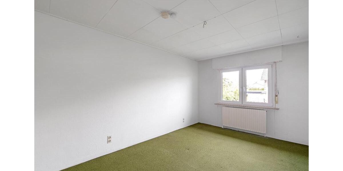 Einfamilienhaus Ahnatal - 7 Zimmer, 167 m&sup2;, 420.000&euro; | Angebot:26866175