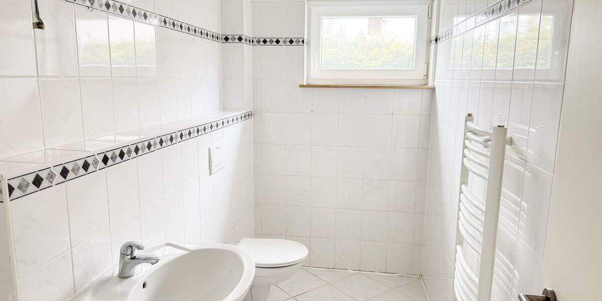 Mehrfamilienhaus, Wohnhaus Kassel Nordshausen - 8 Zimmer, 205 m&sup2;, 570.000&euro; | Angebot:26016032