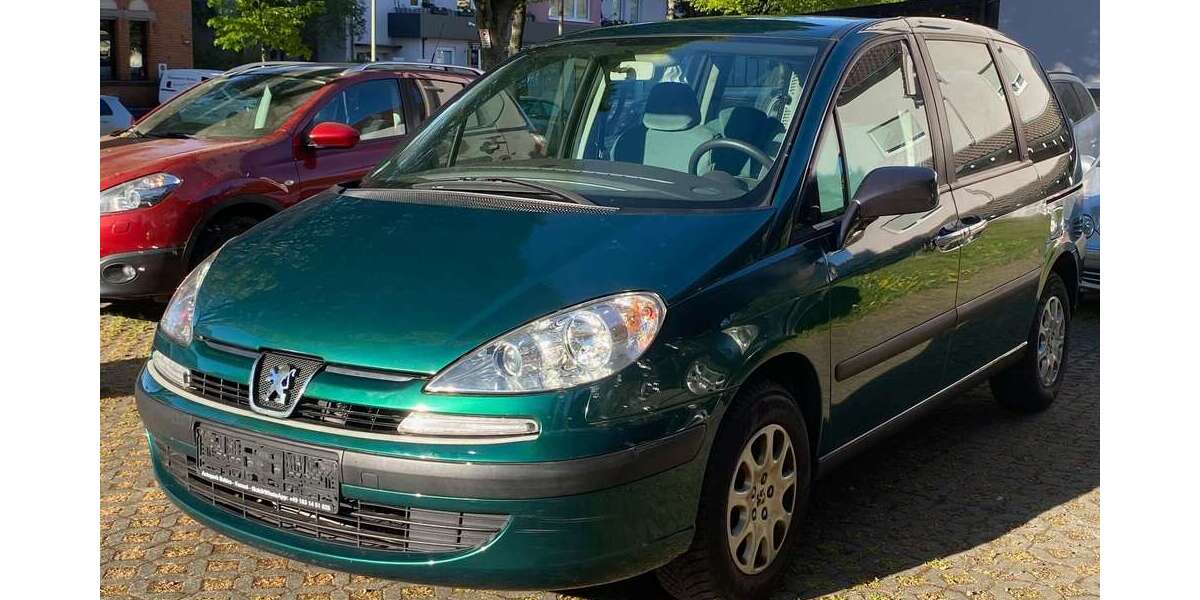 Peugeot 807 161.000 km 4.990 &euro; Kassel 34132