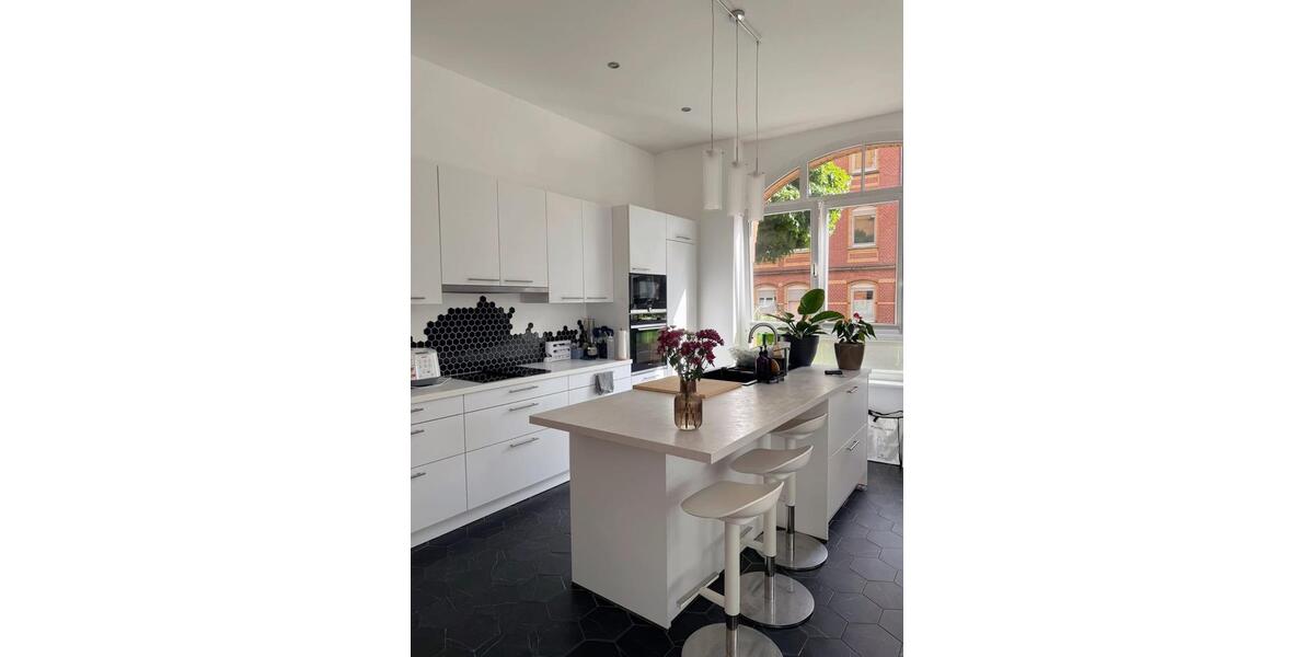 Erdgeschoßwohnung Kassel Südstadt - 4 Zimmer, 103 m&sup2;, 1.400&euro; | Angebot:26720537