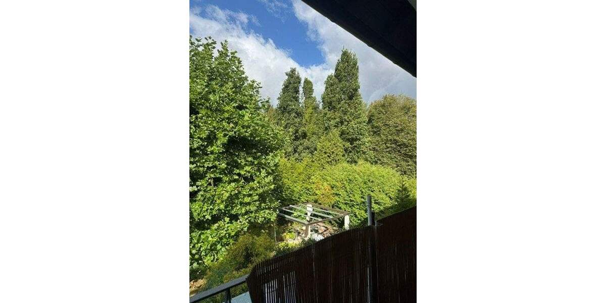 Etagenwohnung Kassel Oberzwehren - 2 Zimmer, 93 m&sup2;, 725&euro; | Angebot:24992600