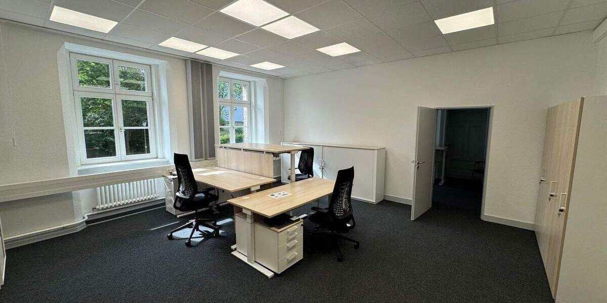 Repräsentative Büro-Praxisfläche in herrschaftlichem Gebäude 1 zimmer