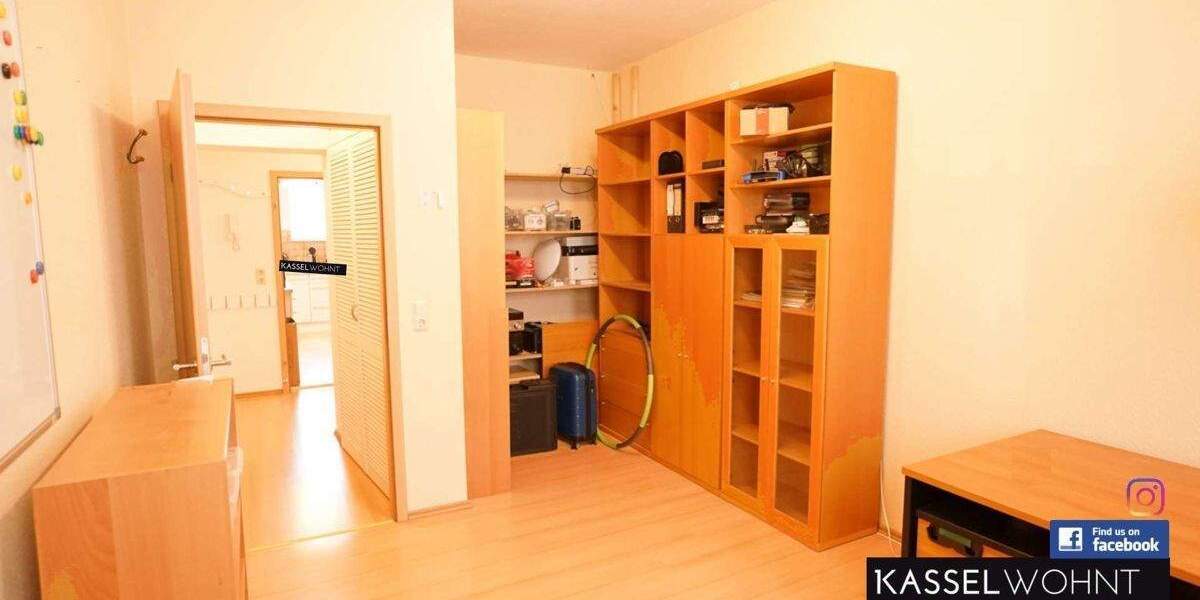 Etagenwohnung Kassel Mitte - 4 Zimmer, 120 m&sup2;, 319.000&euro; | Angebot:24634431