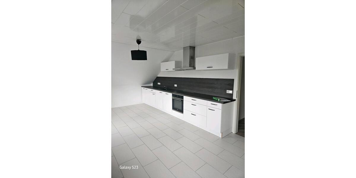 Dachgeschoßwohnung Hofgeismar - 3 Zimmer, 120 m&sup2;, 900&euro; | Angebot:26302643