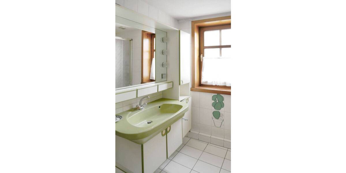 Mehrfamilienhaus, Wohnhaus Kassel Harleshausen - 1 Zimmer, 280 m&sup2;, 450.000&euro; | Angebot:26568966