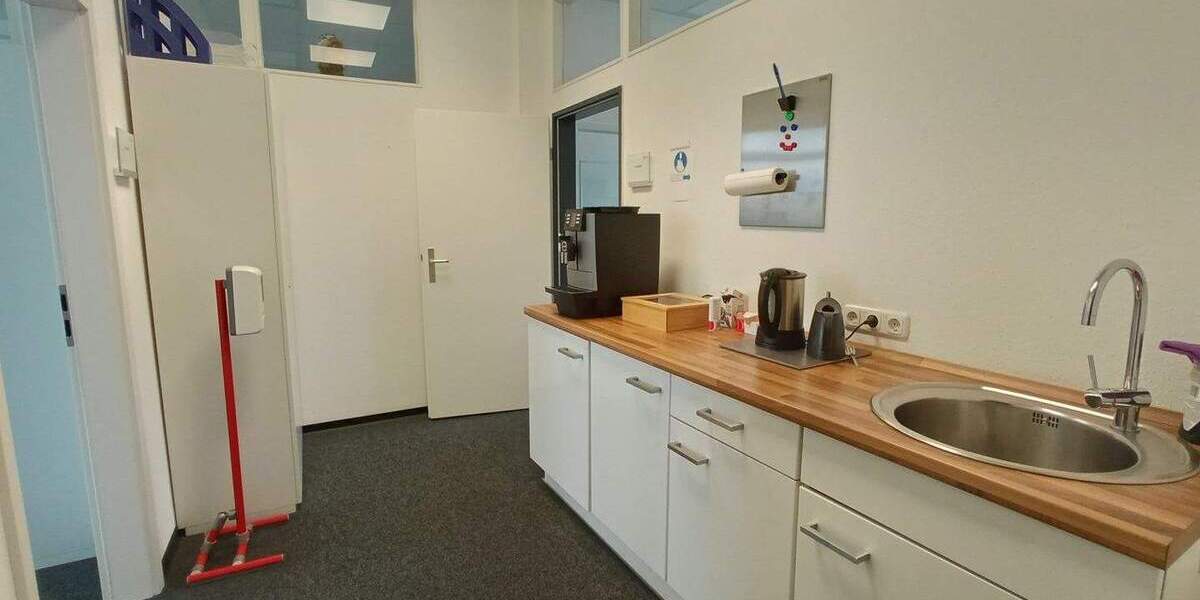 Gewerbeobjekt Kassel Waldau - 3.400.000&euro; | Angebot:23943111