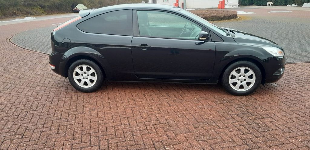 Ford Focus 173.000 km 1.990 &euro; Zierenberg 34289