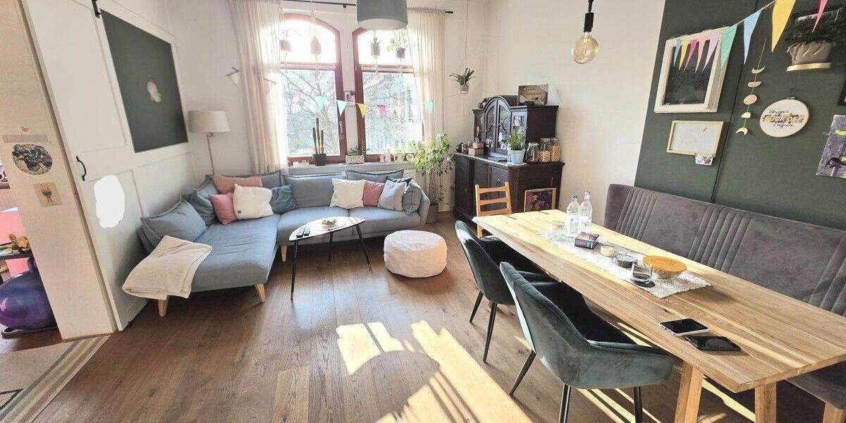 Etagenwohnung Kassel / Kirchditmold Kirchditmold - 4 Zimmer, 101 m&sup2;, 295.000&euro; | Angebot:24722867