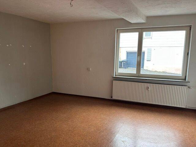 Etagenwohnung Fritzlar - 4 Zimmer, 90 m&sup2;, 650&euro; | Angebot:26917526