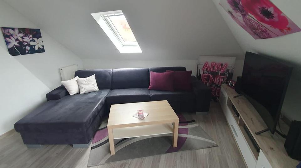 Dachgeschoßwohnung Kassel Fasanenhof - 4 Zimmer, 100 m&sup2;, 1.050&euro; | Angebot:25364393