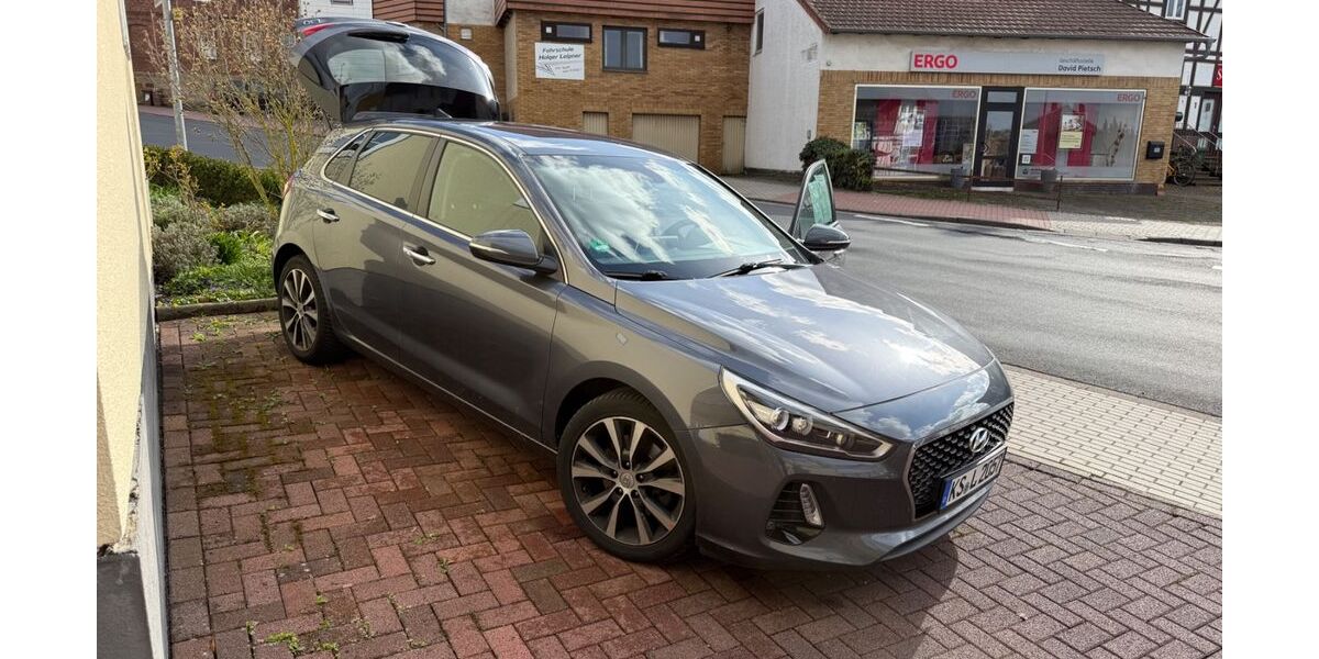 Hyundai i30 114.500 km 11.500 &euro; Espenau 34314