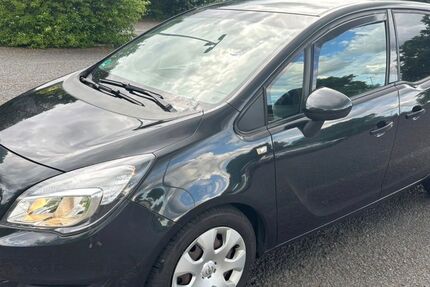 Opel Meriva 129.000 km 5.600 &euro; Kassel 34121