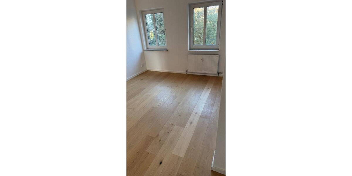 Etagenwohnung Kassel Harleshausen - 4 Zimmer, 113 m&sup2;, 1.250&euro; | Angebot:26483762