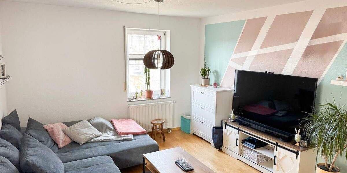 Etagenwohnung Kaufungen Oberkaufungen - 2 Zimmer, 65 m&sup2;, 190.000&euro; | Angebot:26187979