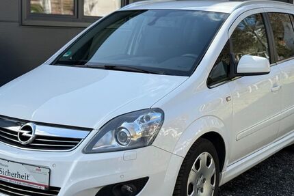 Opel Zafira 214.000 km 3.500 &euro; Witzenhausen 37213