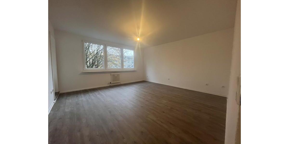Etagenwohnung Kassel Bettenhausen - 3 Zimmer, 77 m&sup2;, 665&euro; | Angebot:25564444
