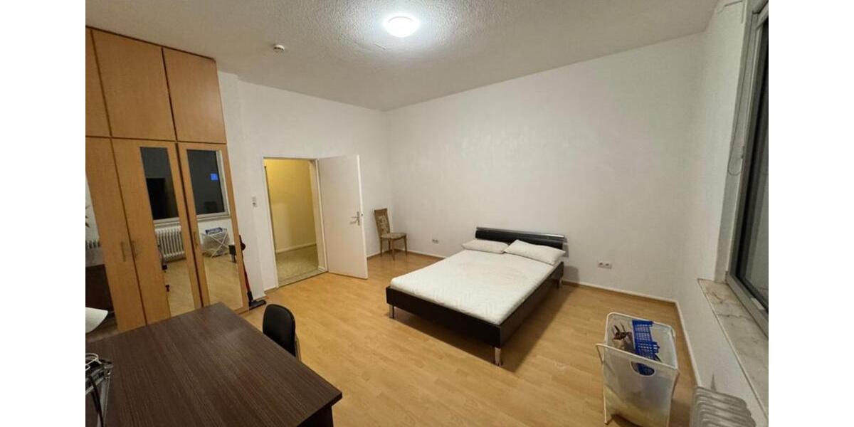 3er WG Wohnung am Tannenwäldchen EBK, Waschmaschine, PKW Platz 3 zimmer