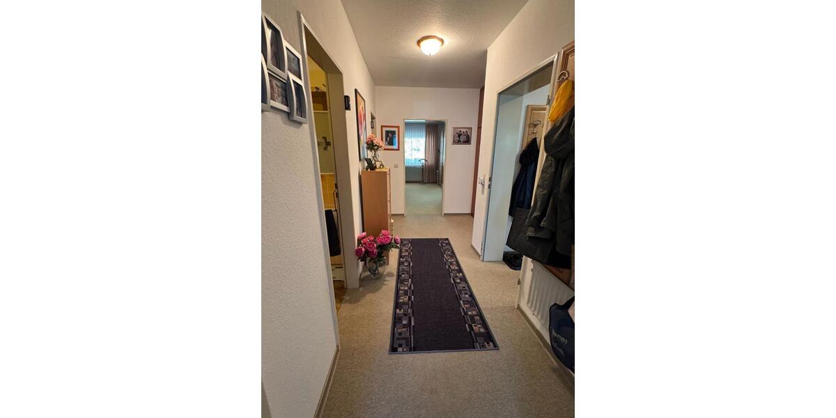 Etagenwohnung Hofgeismar - 3 Zimmer, 93 m&sup2;, 220.000&euro; | Angebot:26738095