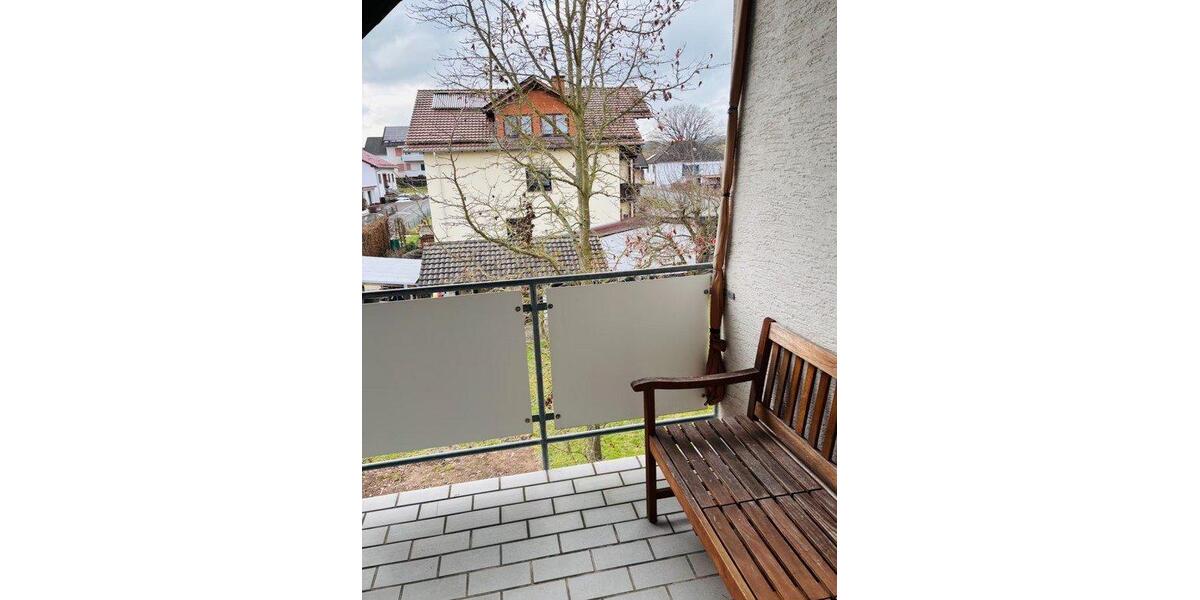 Dachgeschoßwohnung Naumburg - 2 Zimmer, 56 m&sup2;, 89.000&euro; | Angebot:27259384