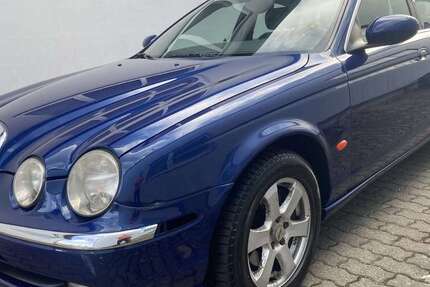 Jaguar S-Type 275.000 km 5.990 &euro; Kassel 34127