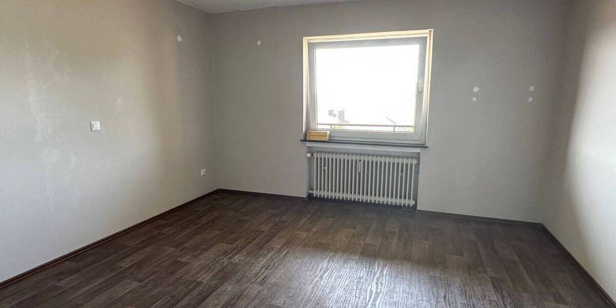Mehrfamilienhaus, Wohnhaus Niedenstein - 8 Zimmer, 205 m&sup2;, 345.000&euro; | Angebot:26740416