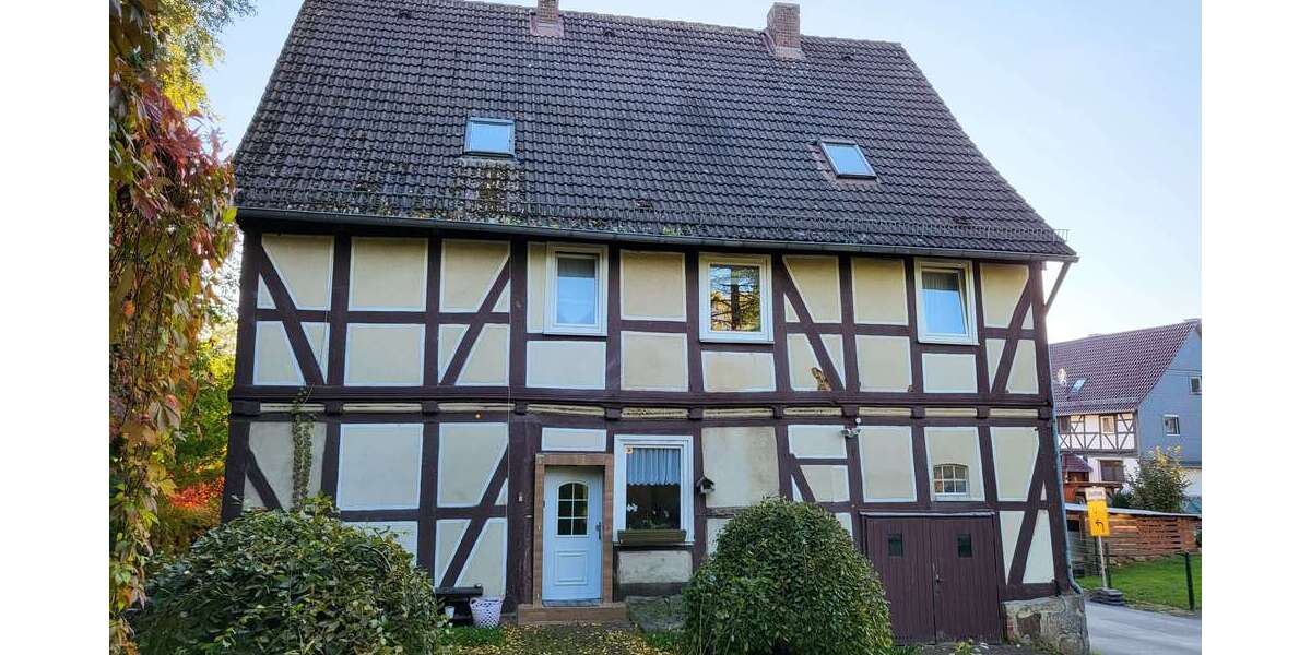 Einfamilienhaus Staufenberg - 8 Zimmer, 200 m&sup2;, 99.000&euro; | Angebot:19220441