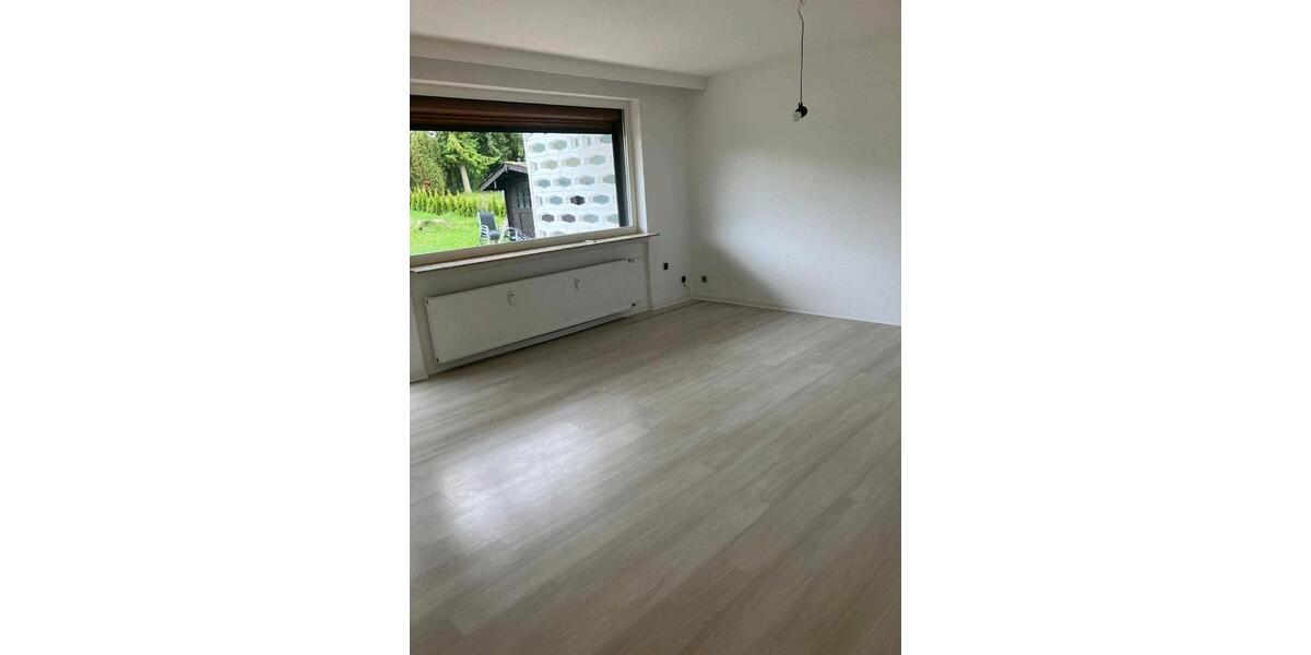 Erdgeschoßwohnung Habichtswald - 4 Zimmer, 95 m&sup2;, 880&euro; | Angebot:26581575