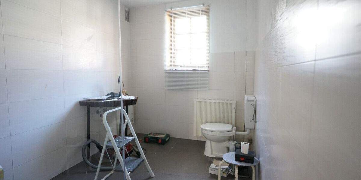 Mehrfamilienhaus, Wohnhaus Baunatal / Kirchbauna Kirchbauna - 7 Zimmer, 154 m&sup2;, 237.000&euro; | Angebot:25727962