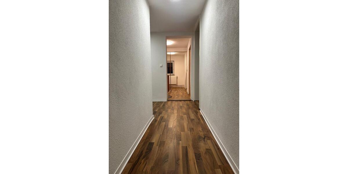 Einfamilienhaus Grebenstein - 6 Zimmer, 140 m&sup2;, 185.000&euro; | Angebot:26232358
