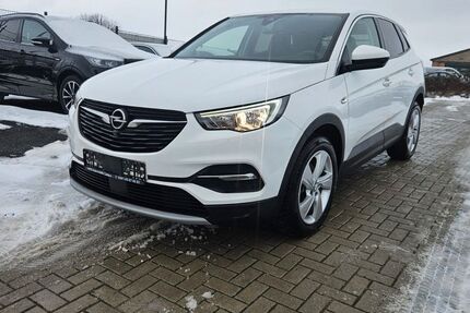 Opel Grandland (X) 128.245 km 12.950 &euro; Calden 34379