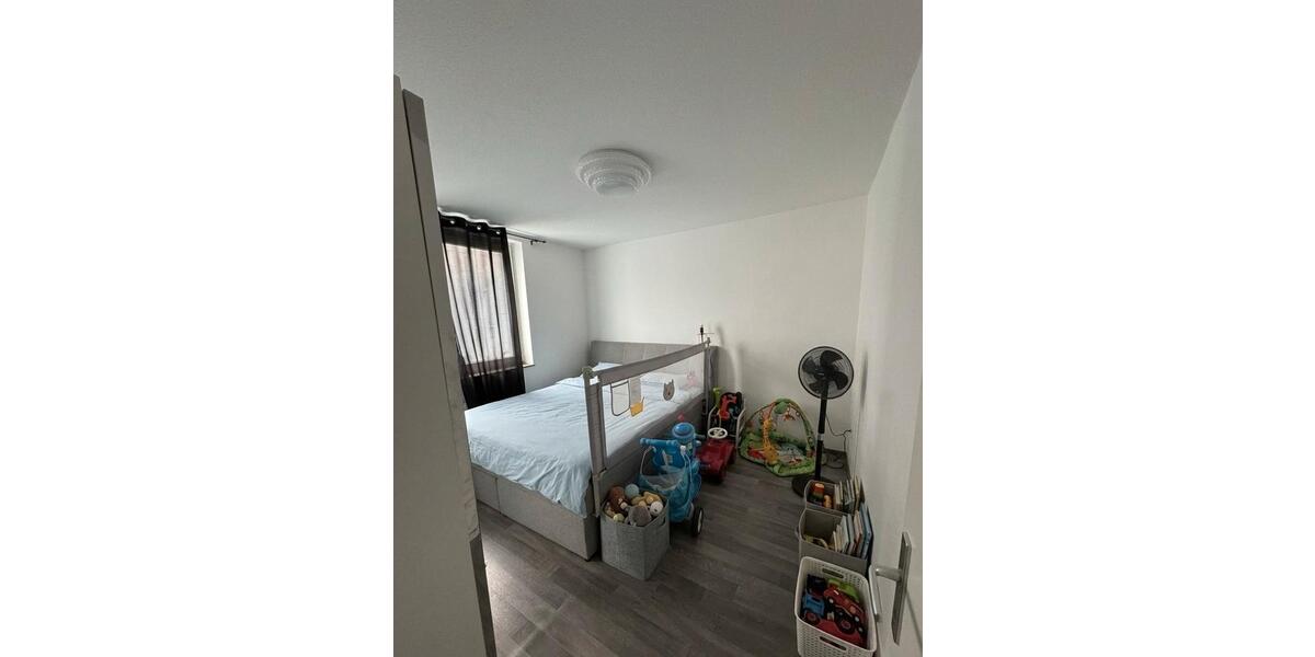 Etagenwohnung Lohfelden - 3 Zimmer, 73 m&sup2;, 781&euro; | Angebot:25332155