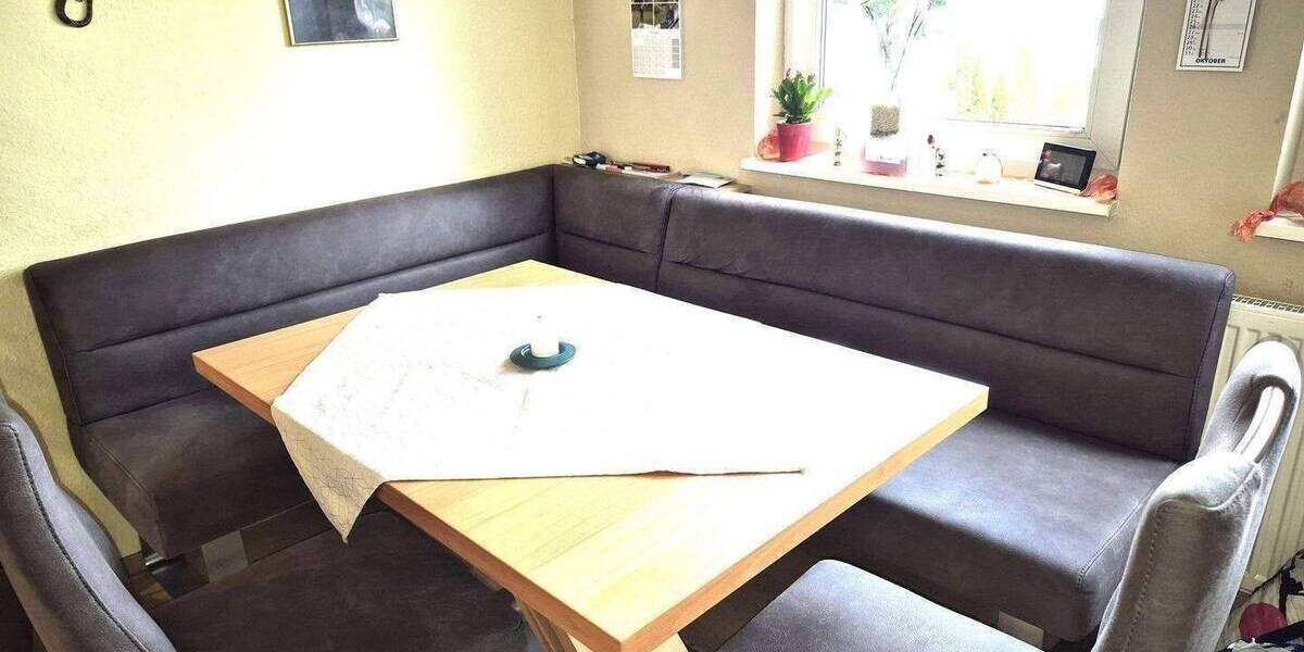 Etagenwohnung Lohfelden Crumbach - 4 Zimmer, 97 m&sup2;, 280.000&euro; | Angebot:26892092