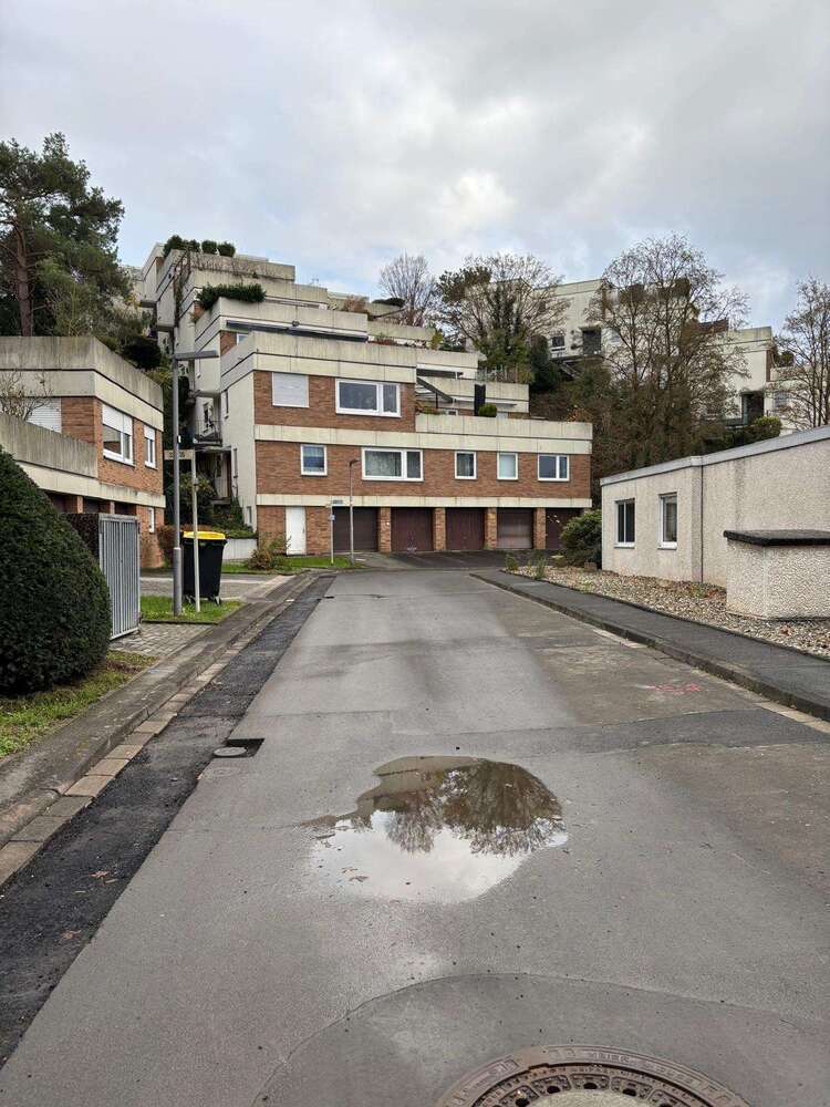 Wohnung zum Kaufen in Kassel 145.000 € 96 m²