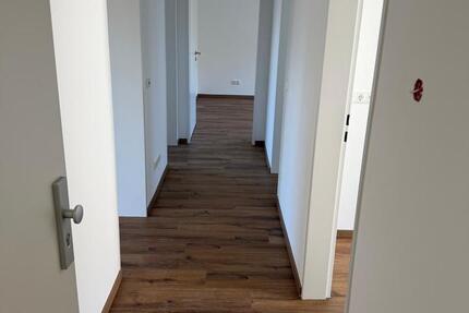 Wohnung Vellmar - 3 Zimmer, 83 m&sup2;, 1.150&euro; | Angebot:25360890