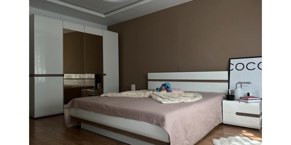 Erdgeschoßwohnung Hofgeismar - 4 Zimmer, 130 m&sup2;, 1.050&euro; | Angebot:26634020