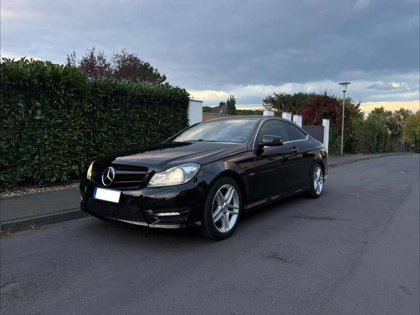 Mercedes-Benz C 250 124.253 km 17.999 € Kassel 34128