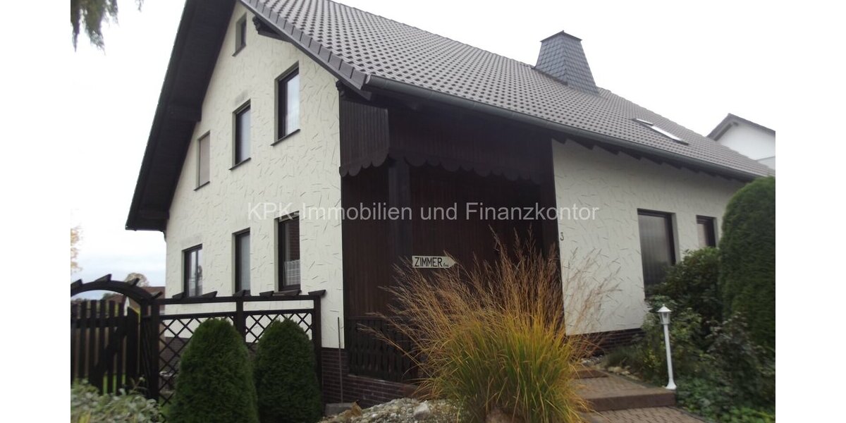 Attraktives Renditeobjekt in Vellmar - Gepflegtes Anlagejuwel mit großzügigem Raumangebot - Mehrfamilienhaus, Wohnhaus Vellmar | Angebot:25756442