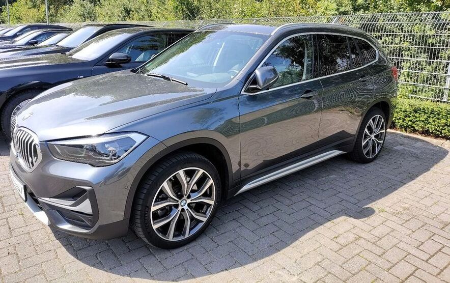 X1