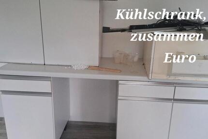 Ihr wart alle zusammen in der Küche.