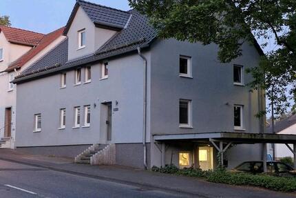 Haus Lohfelden - 6 Zimmer, 140 m&sup2;, 220.000&euro; | Angebot:27005236