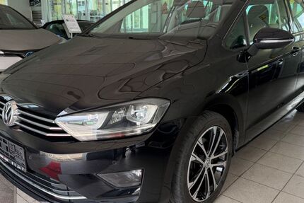 VW Golf Sportsvan 143.824 km 9.999 &euro; Niestetatal 34266