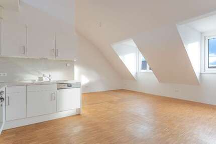 Wohnung zum Mieten in Kassel Mitte 1.350 € 112 m² 4 zimmer