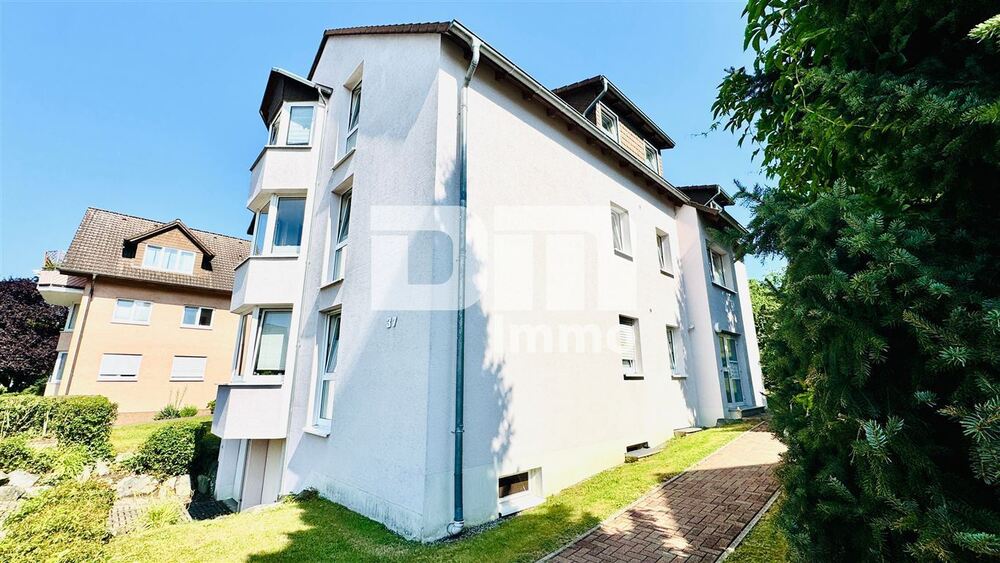 Exklusive Dachgeschosswohnung mit Balkon & Garage in gefragter Lage der Eichwaldsiedlung - Dachgeschoßwohnung Kassel Bettenhausen | Angebot:27070859