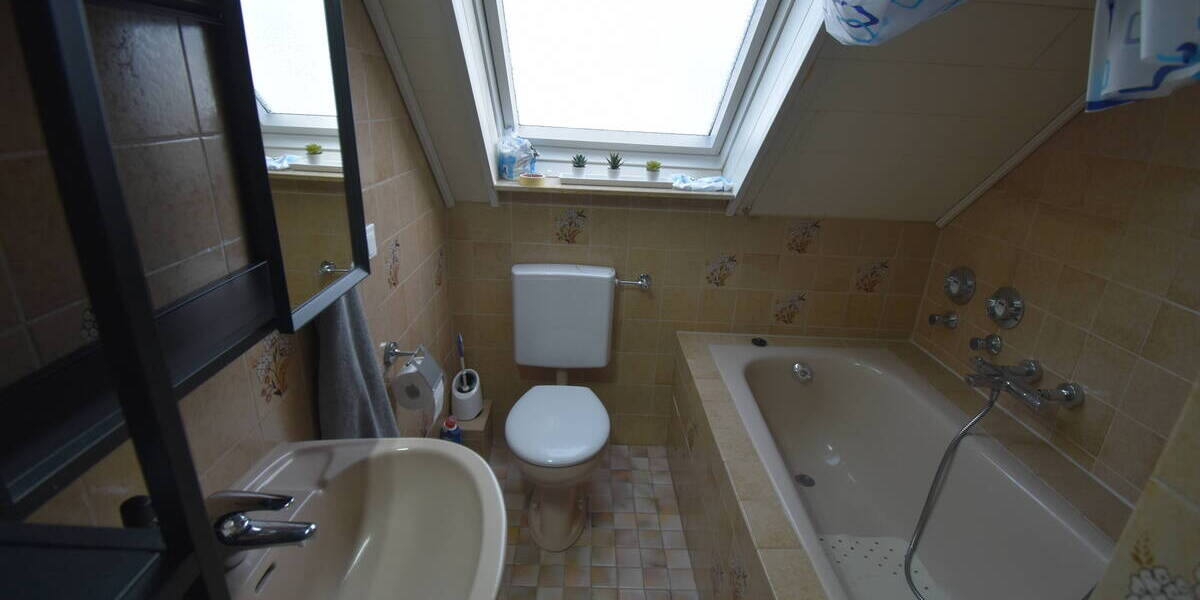 Etagenwohnung Habichtswald Ehlen - 2 Zimmer, 70 m&sup2;, 580&euro; | Angebot:26815645