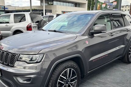 Jeep Grand Cherokee 125.000 km 24.900 &euro; Kassel 34123