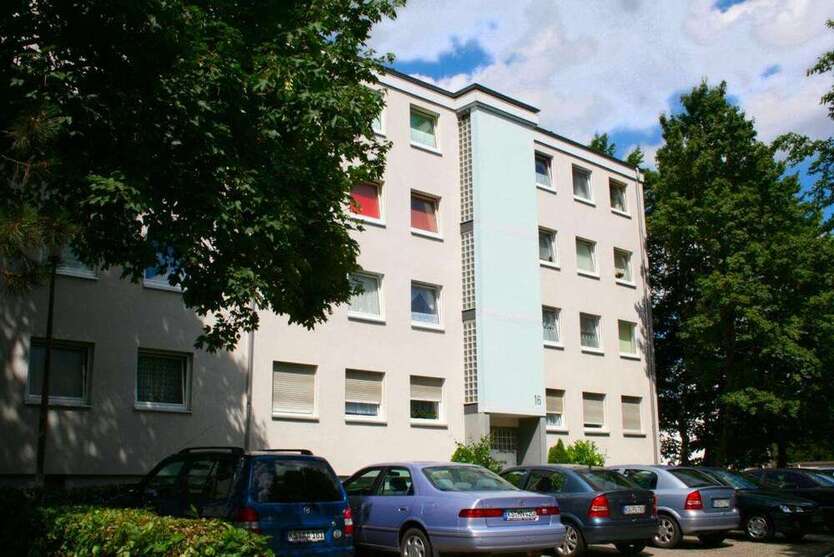 Wohnung zum Mieten in Kassel 556 € 70.33 m²