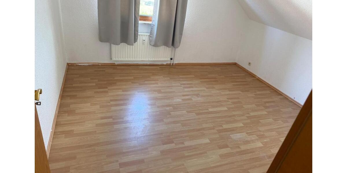 Etagenwohnung Kassel Fasanenhof - 3 Zimmer, 78 m&sup2;, 650&euro; | Angebot:26235599