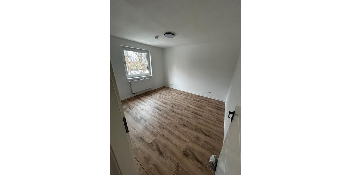 Etagenwohnung Kassel Philippinenhof-Warteberg - 3 Zimmer, 70 m&sup2;, 210.000&euro; | Angebot:25876304