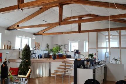 Außergewöhnliches BüroAtelier mit Lagerfläche