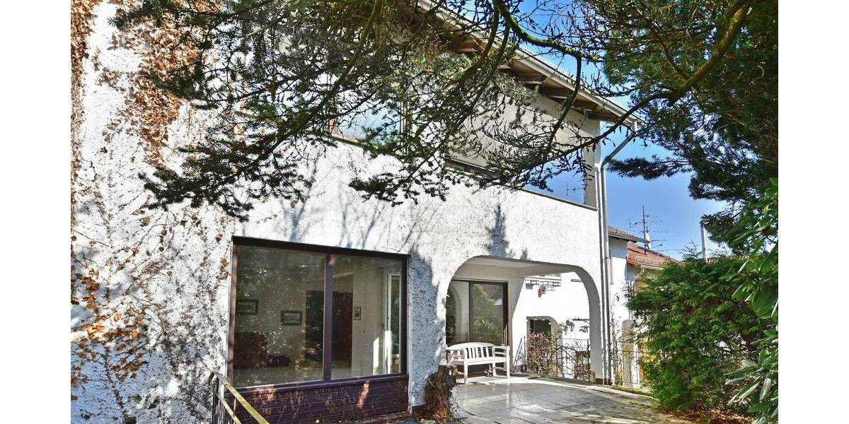 Reihenmittelhaus Kassel / Harleshausen Harleshausen - 4 Zimmer, 133 m&sup2;, 260.000&euro; | Angebot:26128439